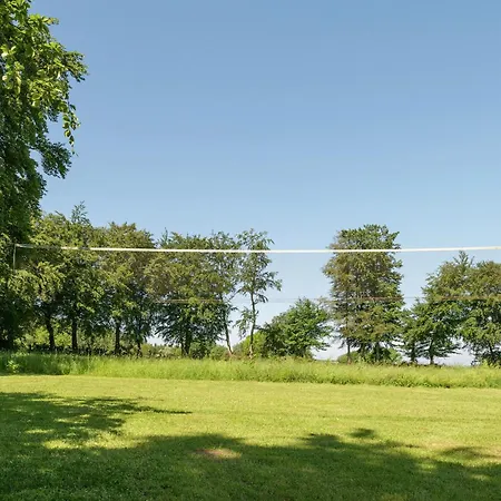 Luxury In Liege With Private Garden Prázdninový dům *